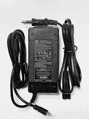 Polnilec za EGONI 42V/1.5A